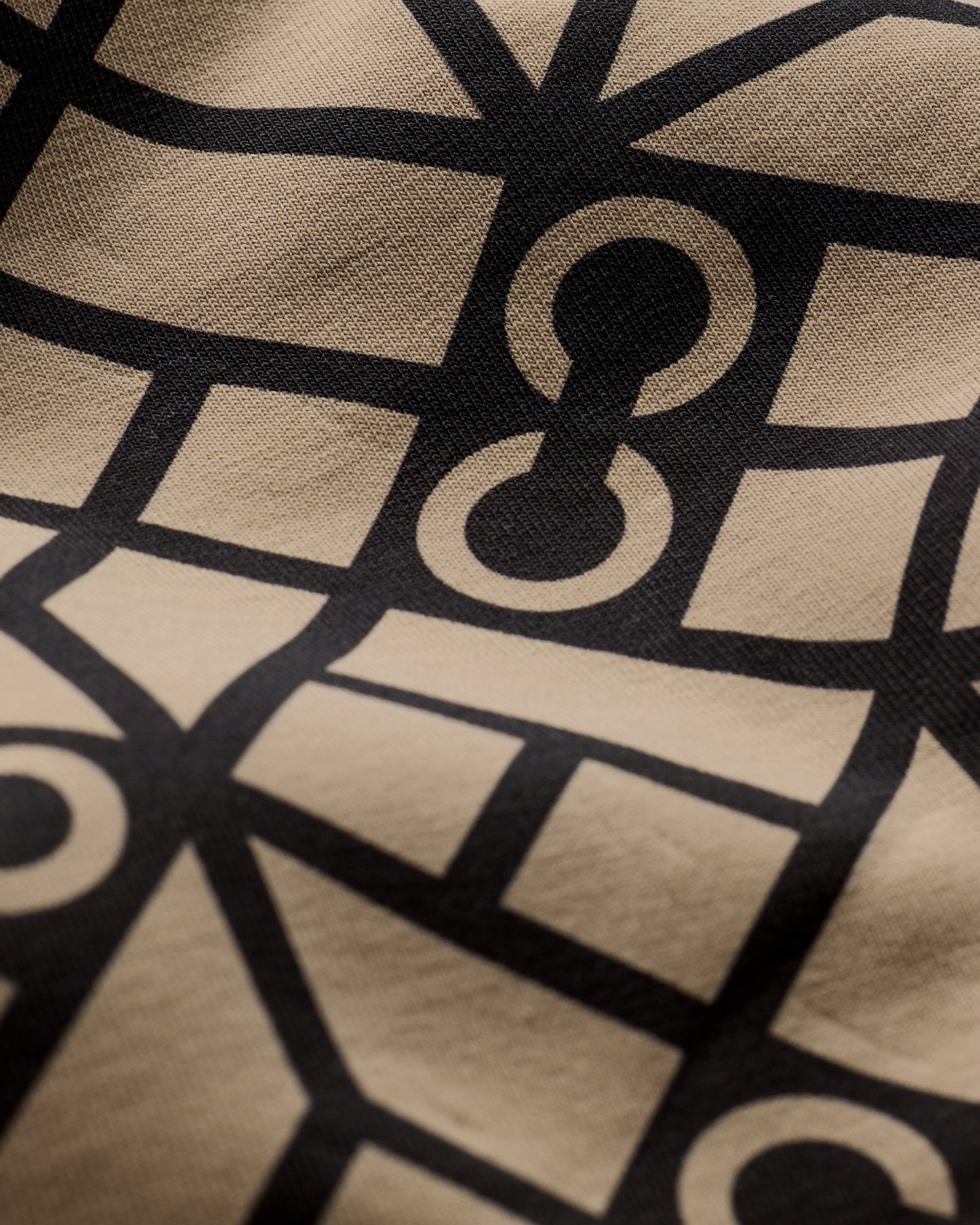 Monogram Print Sweatshorts Dune