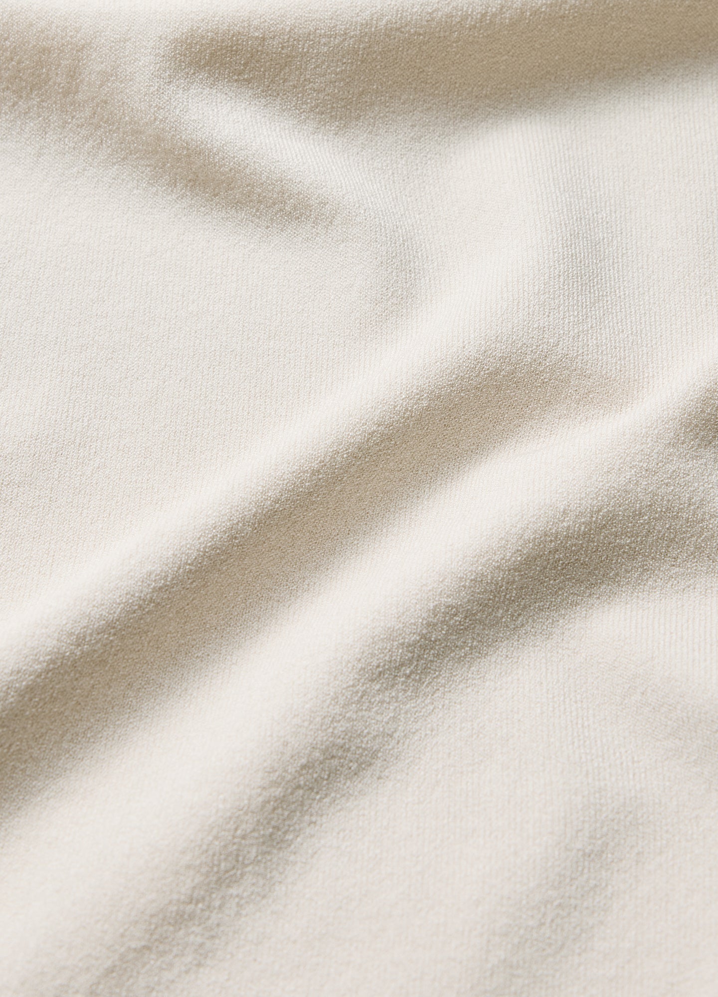 Slim Tech Knit T-shirt Parchment