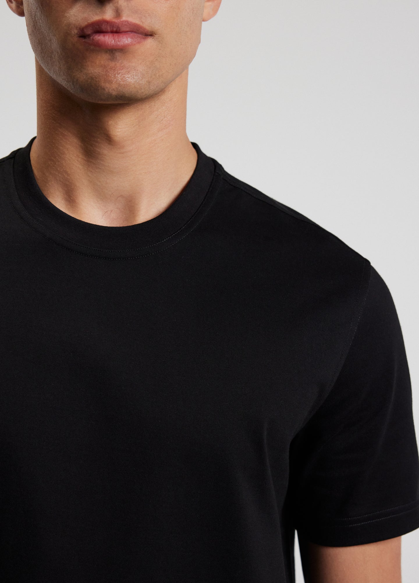 Relaxed Crew T-Shirt Black
