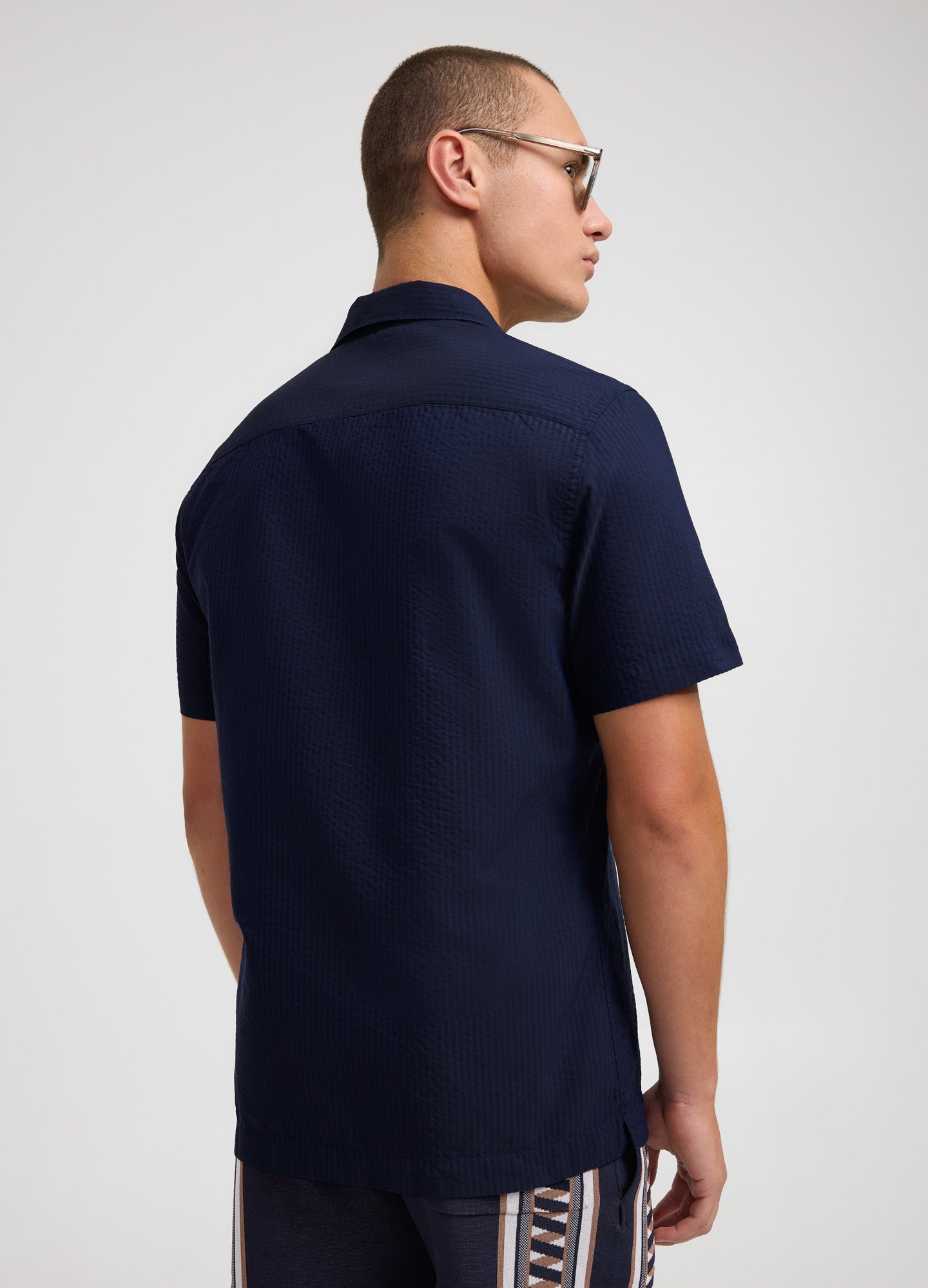 Tech Cotton Seersucker Short Sleeve Shirt Navy