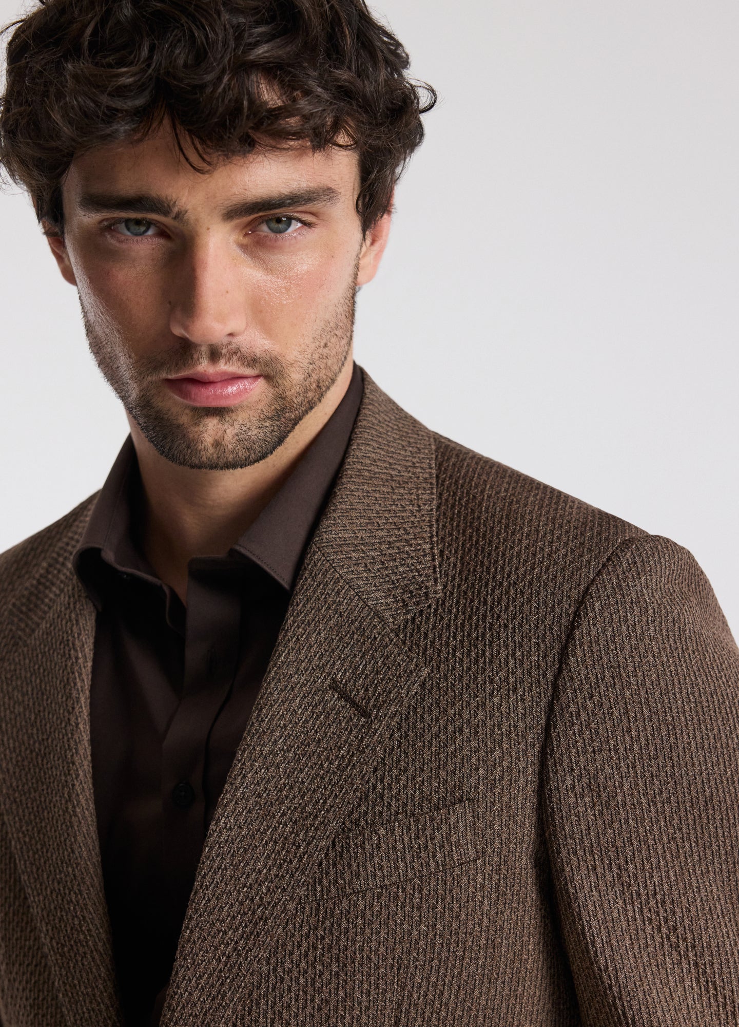 Unstructured Micro Jacquard Wool Blazer Mocha