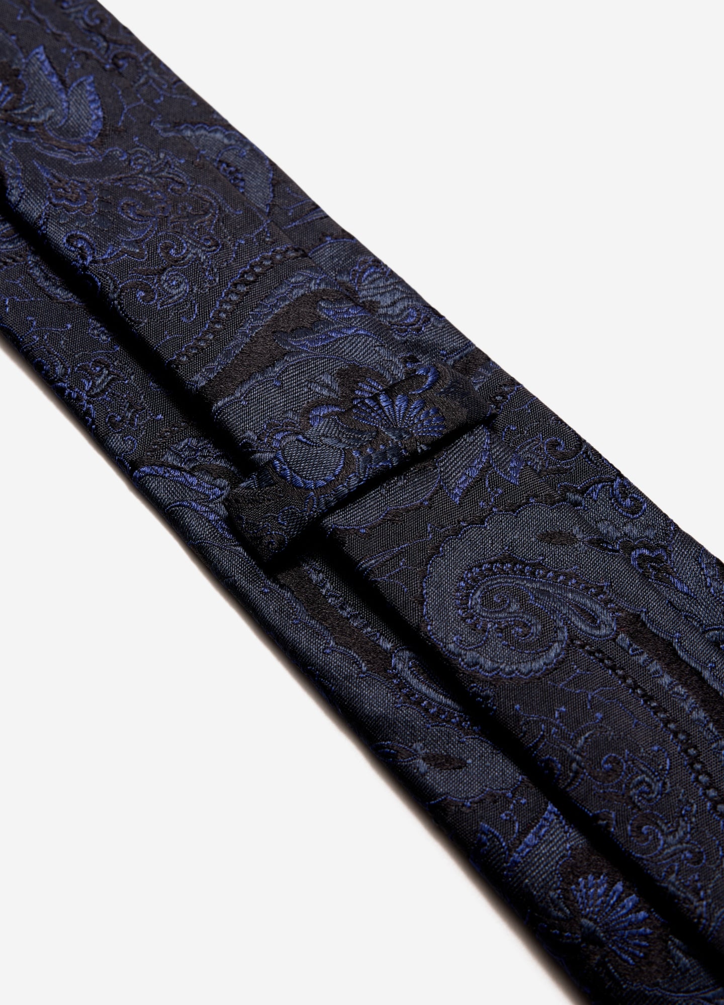 Midnight Paisley Jacquard Tie Midnight