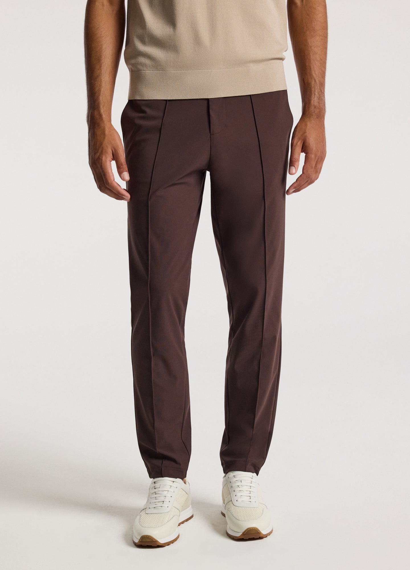 Technical Knit Pintucked Pants Mocha