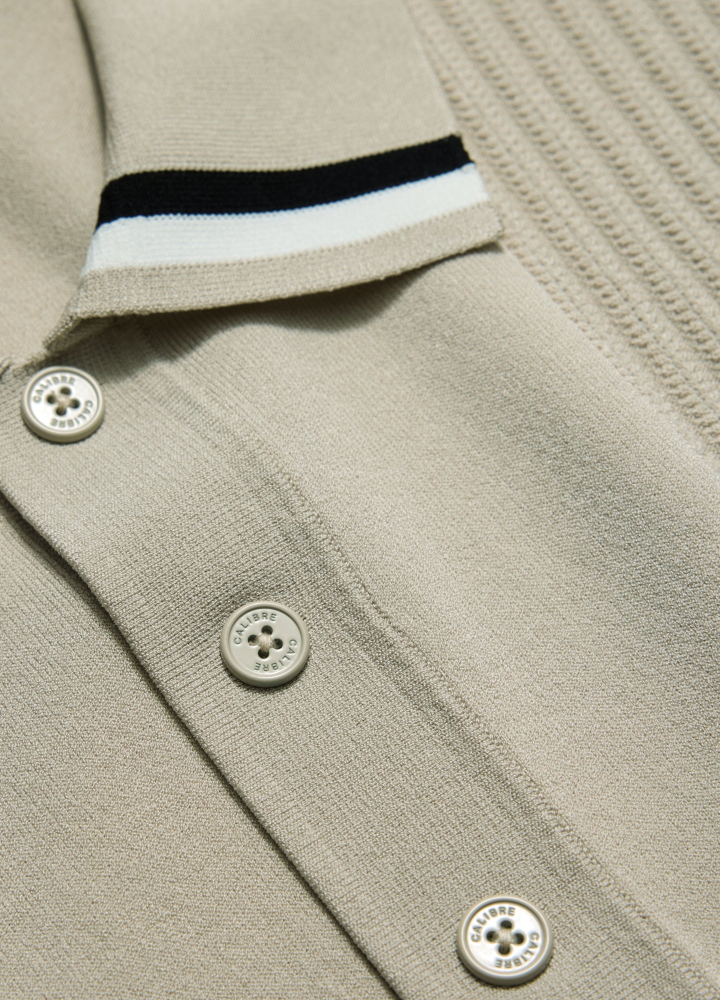 Tech Stripe Collar Polo Stone