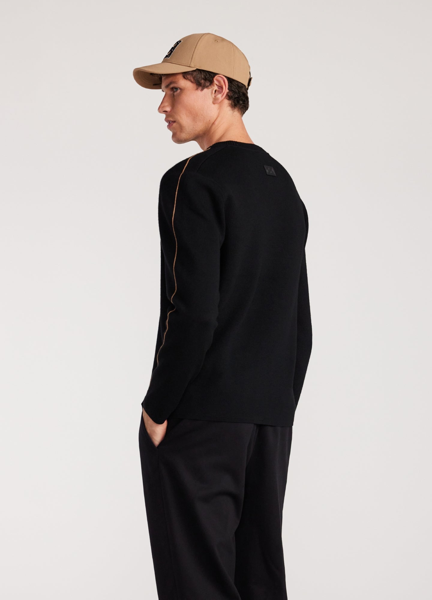 Chainstitched Relaxed Sweater Black