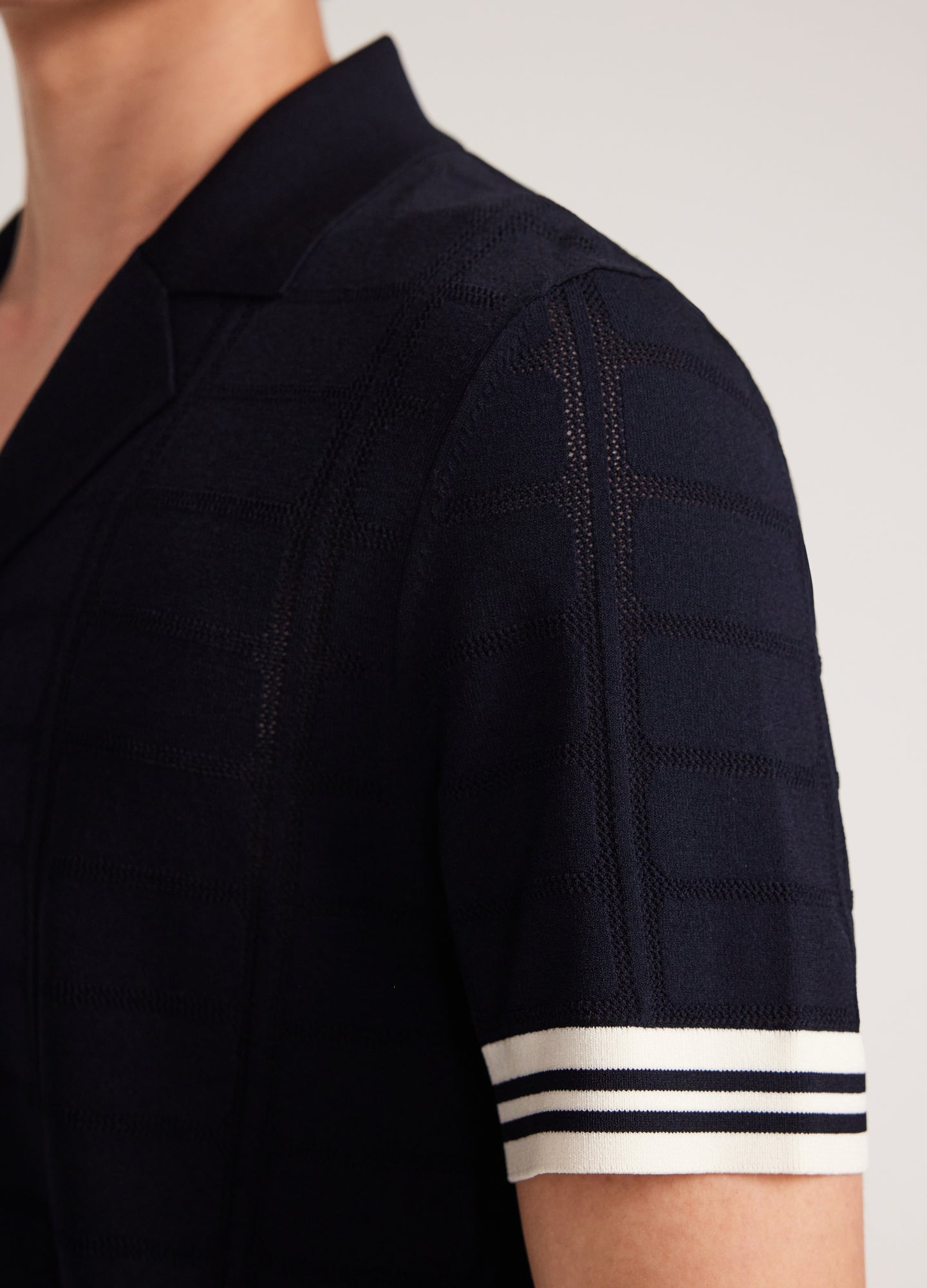 Patterned Mesh Tech Knit Shirt Navy