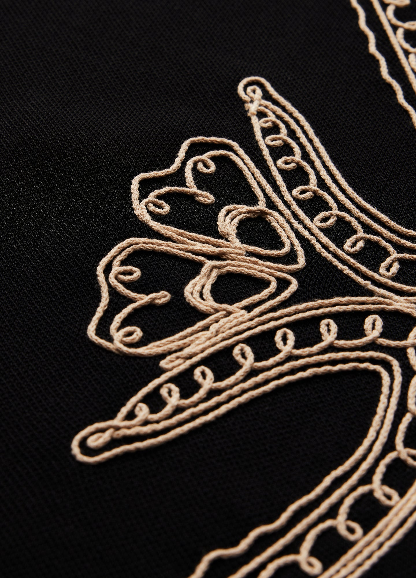 Embroidered Knit Shirt Black