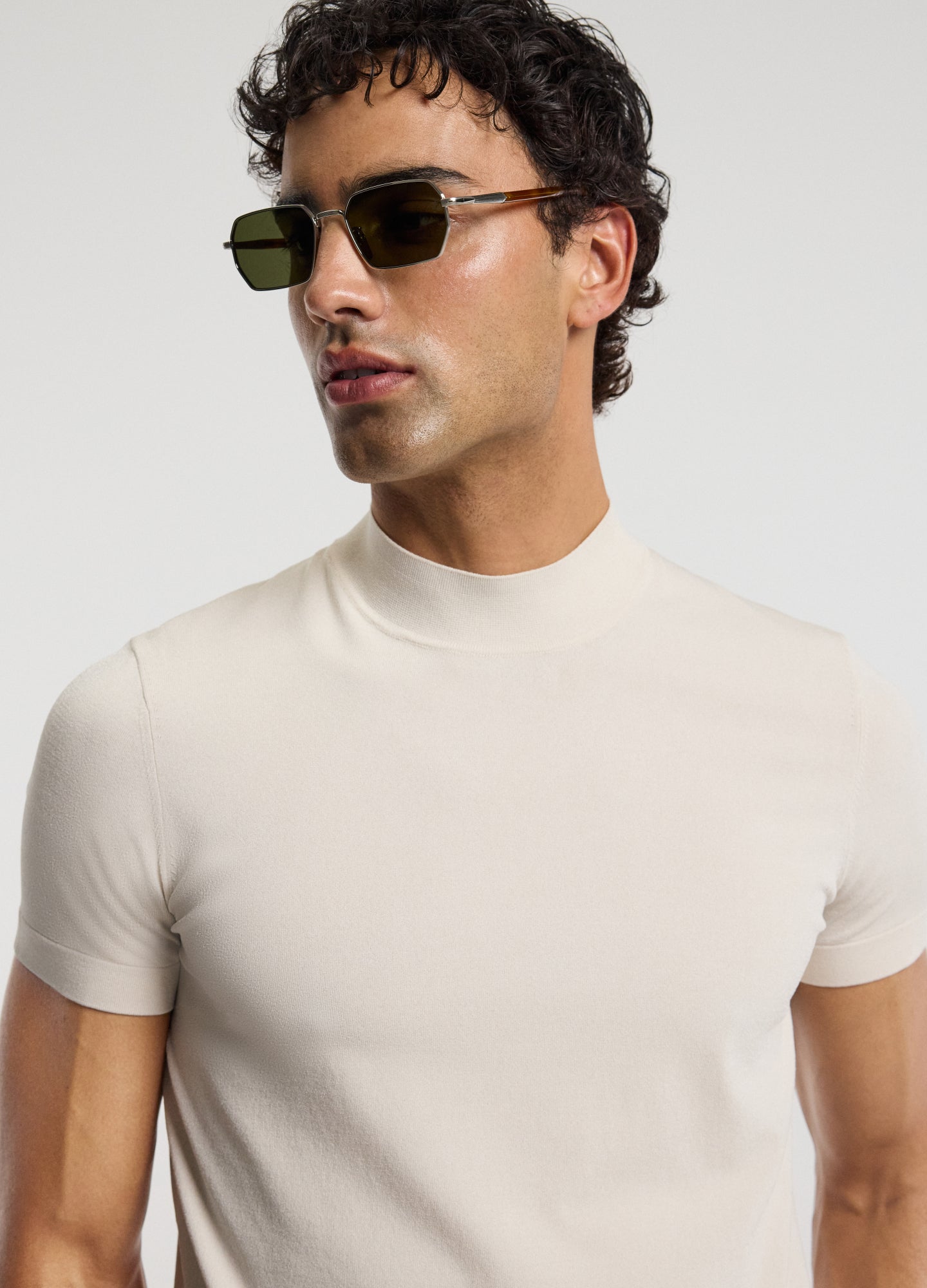 Slim Tech Knit T-shirt Parchment