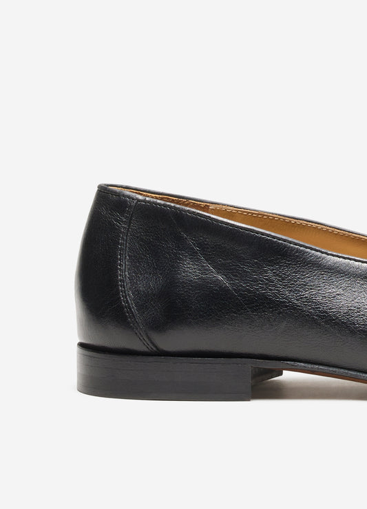 Double C Loafer Black