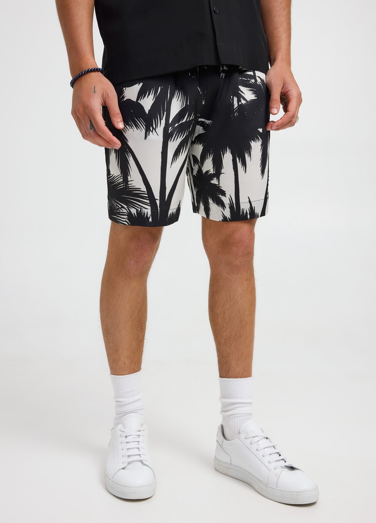 Palm Springs Print Shorts Off White