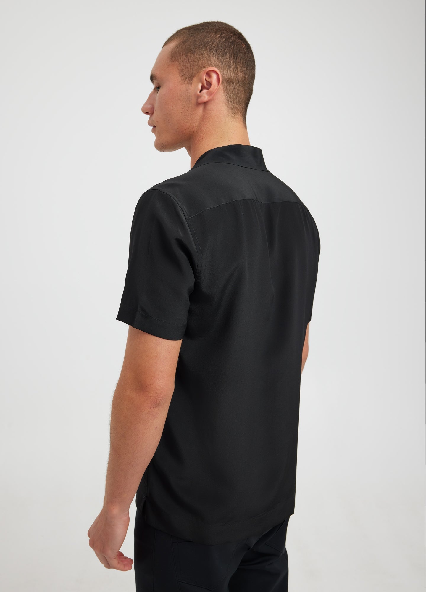 Camp Collar Silk Short Sleeve Shirt Black