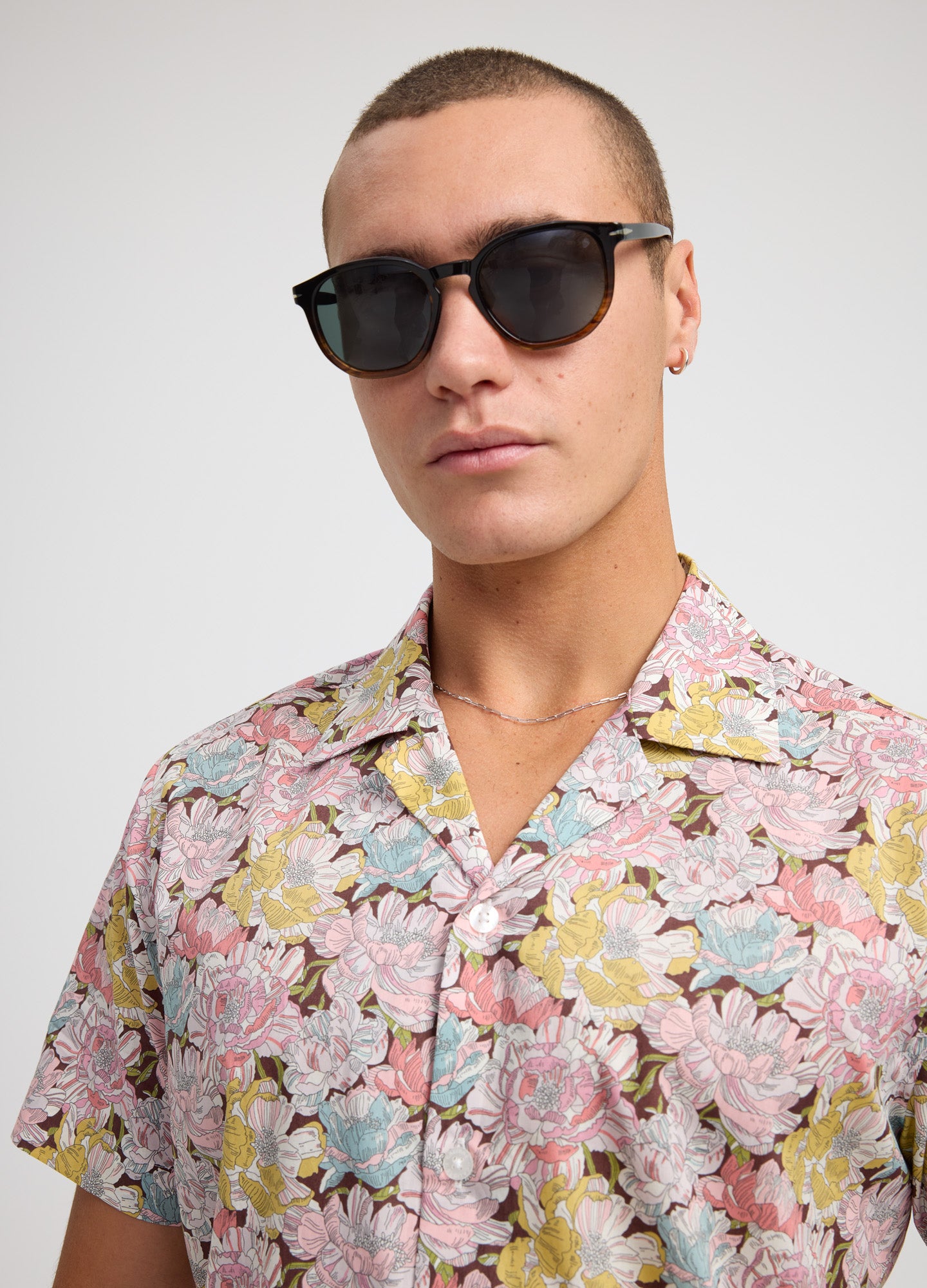 Etched Floral Print Short Sleeve Shirt Lilac