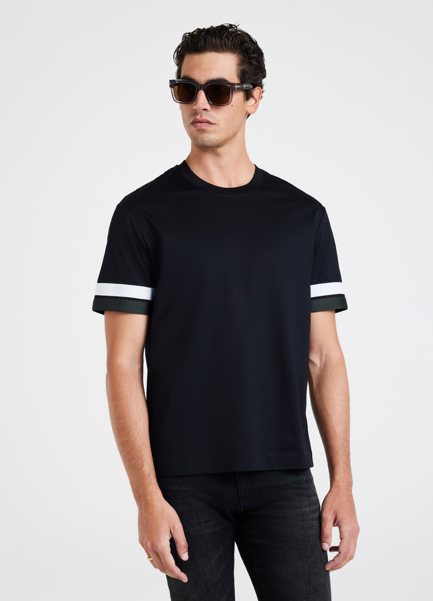 Relaxed Fit Stripe Cuff T-shirt Black