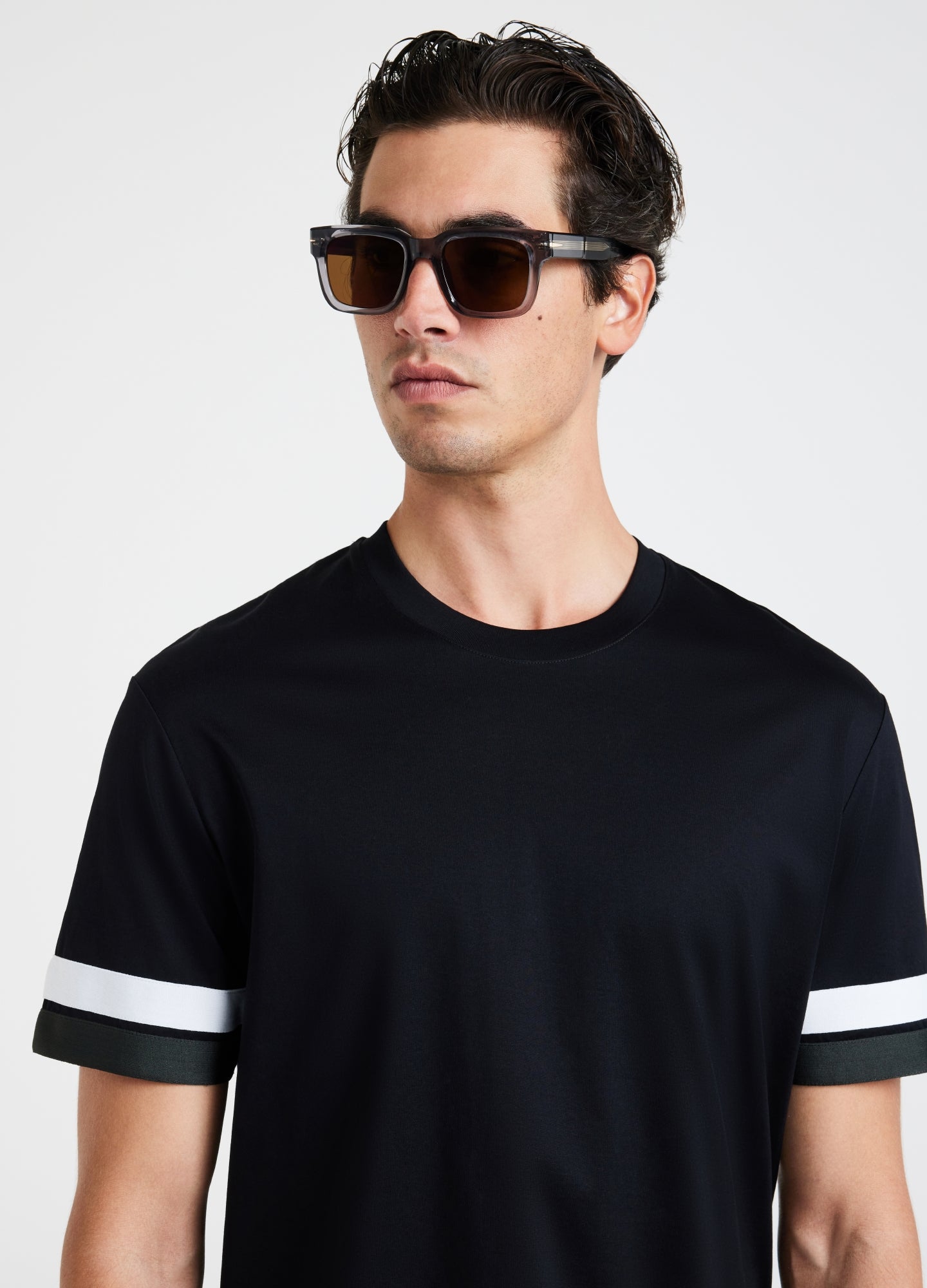 Relaxed Fit Stripe Cuff T-shirt Black
